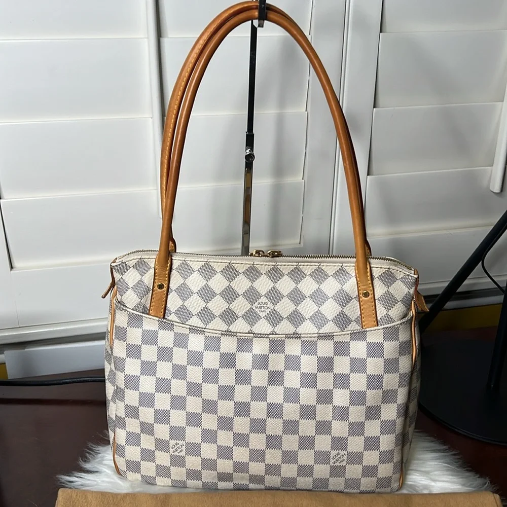 Louis Vuitton - Louis Vuitton Figheri PM Shoulder Bag Pre-Loved Great Condition - Picture 4 of 17
